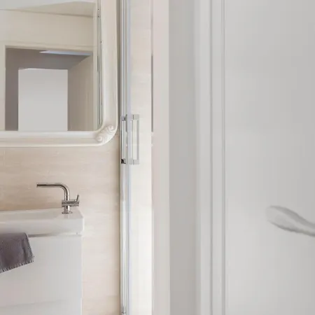 Downtown_blossom With Small Terrace Apartman Róma